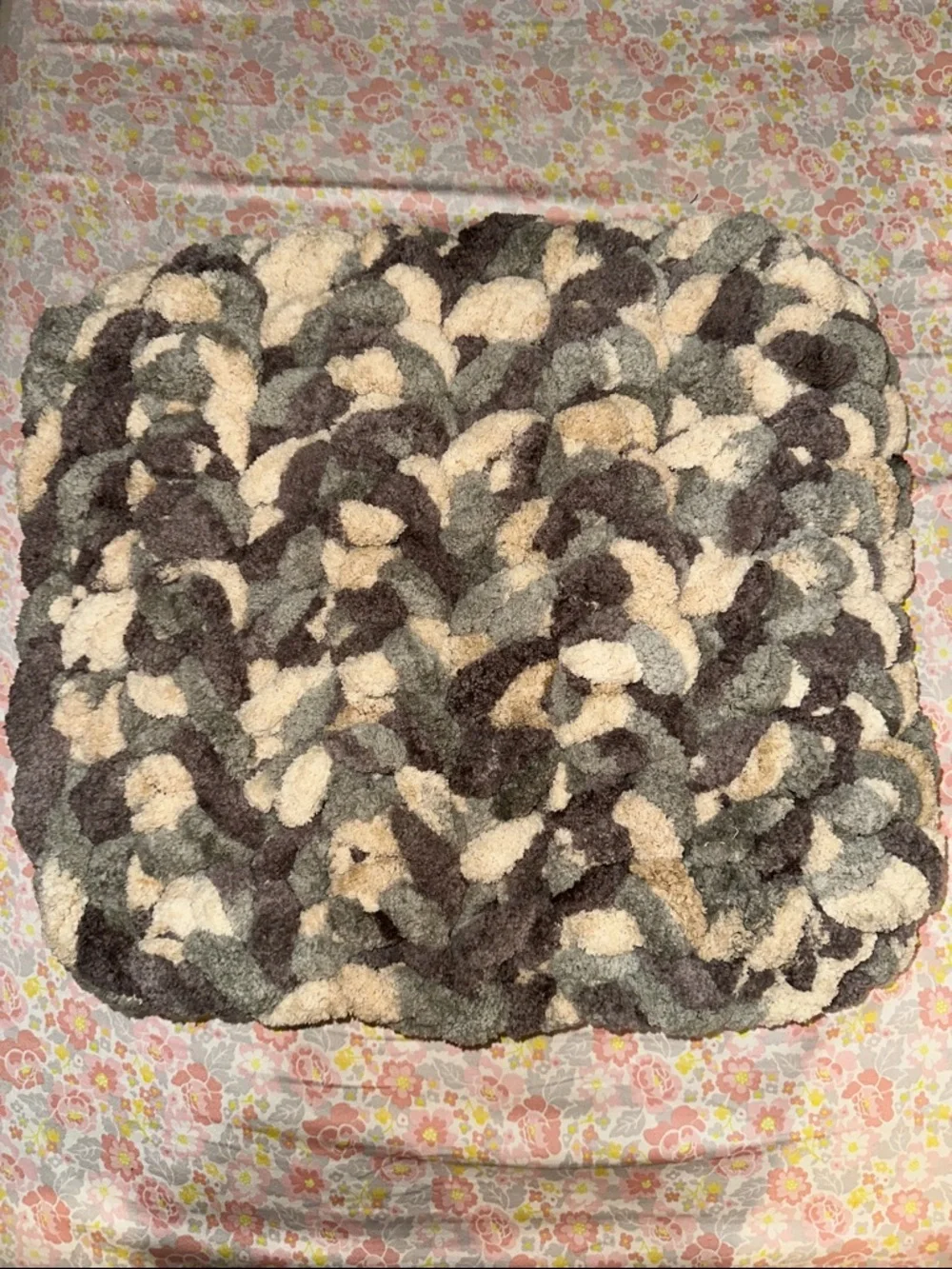 Chunky Braided Square pet mat - Neutral Cream, Taupe & Gray